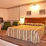 Hotel Tk - Ex Ares San Giovanni La Punta