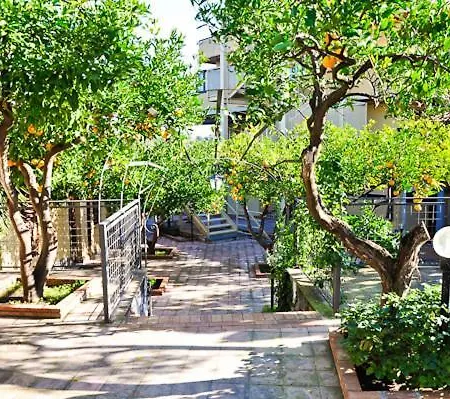 Hotel Tk - Ex Ares San Giovanni La Punta