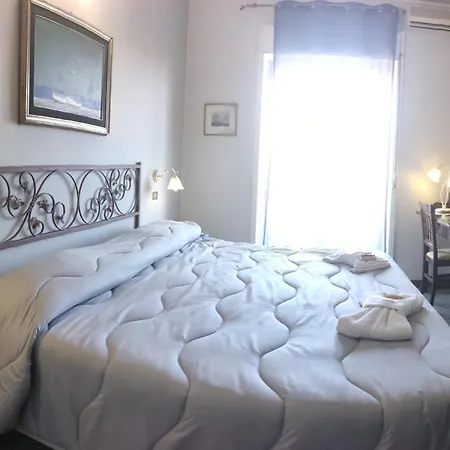 Tk - Ex Ares Hotel San Giovanni La Punta