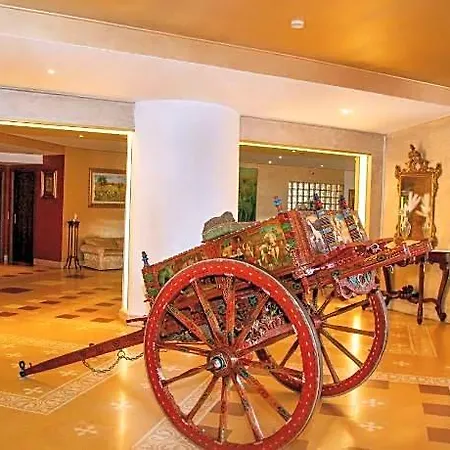 Tk Hotel Catânia