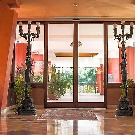 Tk Hotel Catánia