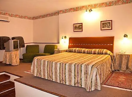 Hotel Tk - Ex Ares San Giovanni La Punta